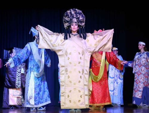 Photo by <a href="https://unsplash.com/@jon_cast2?utm_source=unsplash&utm_medium=referral&utm_content=creditCopyText">Jonathan J. Castellon</a> on <a href="https://unsplash.com/s/photos/chicago-calder?utm_source=unsplash&utm_medium=referral&utm_content=creditCopyText">Unsplash</a>   